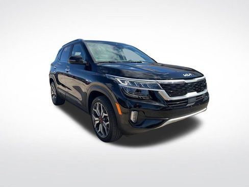 Certified 2022 Kia Seltos SX image 3