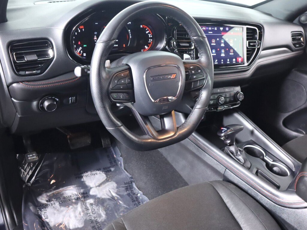 Used 2025 Dodge Durango GT w/ Trailer Tow Group IV RWD image 9