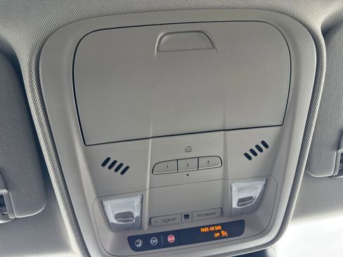 Used 2020 Cadillac XT4 Luxury image 23