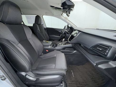 Used 2024 Subaru Outback Premium AWD/4WD image 18