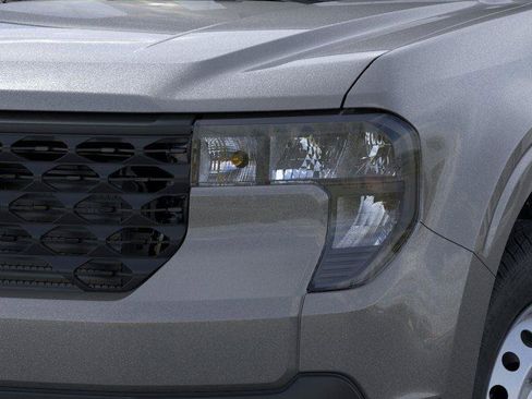 New 2025 Ford Maverick XL w/ Equipment Group 101A image 19