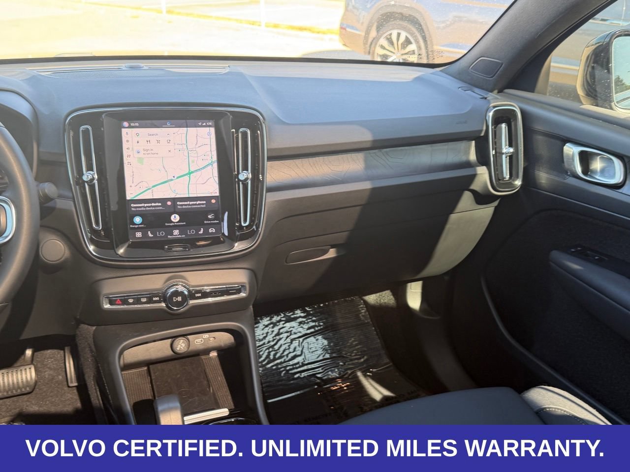 Certified 2023 Volvo C40 Recharge Core AWD/4WD image 15