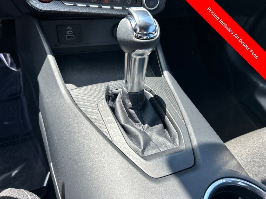Used 2024 Ford Mustang GT RWD image 11