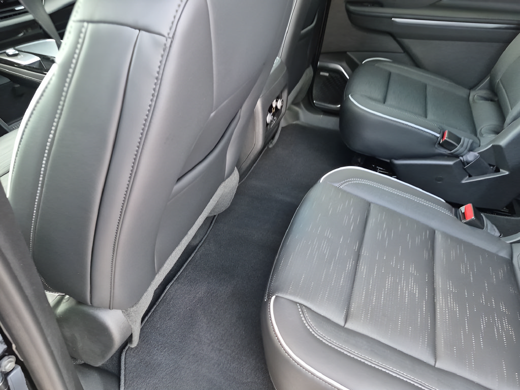 New 2026 Buick Enclave Sport Touring AWD/4WD image 36