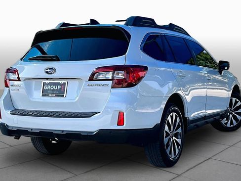 Used 2017 Subaru Outback 2.5i Limited AWD/4WD image 13