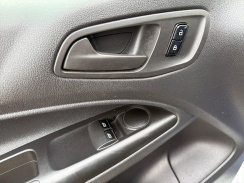 Used 2015 Ford Transit Connect XL image 13