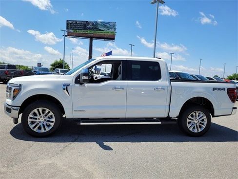 New 2025 Ford F150 Lariat w/ Equipment Group 501A Mid image 4