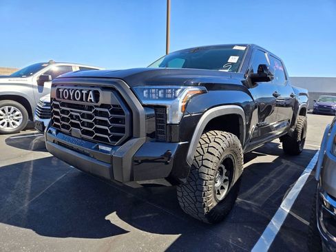 Used 2023 Toyota Tundra Limited image 2