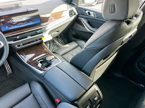 New 2026 BMW X5 sDrive40i w/ M Sport Package image 18