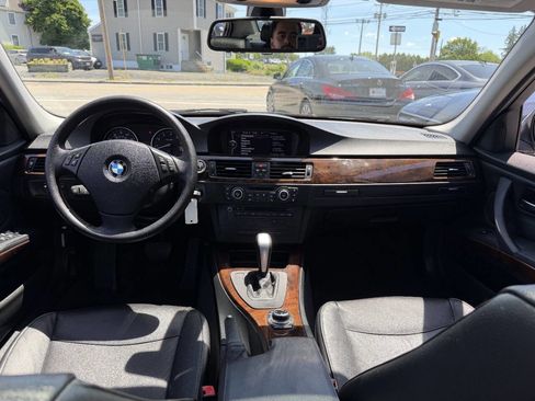 Used 2011 BMW 328i xDrive Sedan AWD/4WD image 20