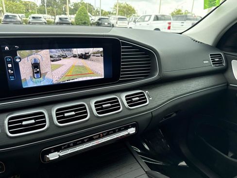 Certified 2026 Mercedes-Benz GLS 450 4MATIC image 29