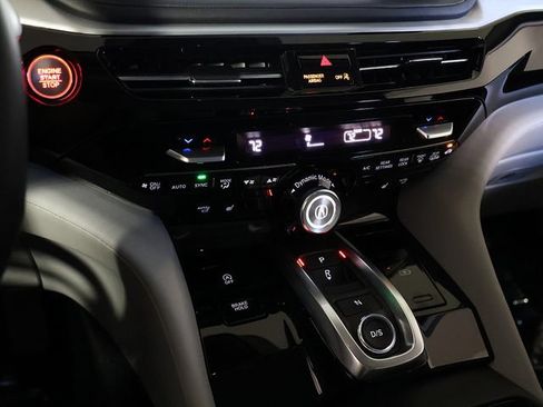 Certified 2026 Acura MDX SH-AWD w/ Technology Package image 22