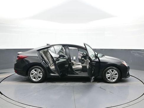 Used 2020 Hyundai Elantra Value Edition w/ Cargo Package (C1) image 41