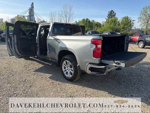 Used 2025 Chevrolet Silverado 1500 LTZ image 30