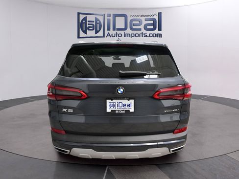 Used 2019 BMW X5 xDrive40i w/ Premium Package 2 AWD/4WD image 4