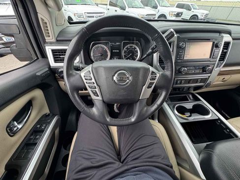 Used 2016 Nissan Titan SL image 36