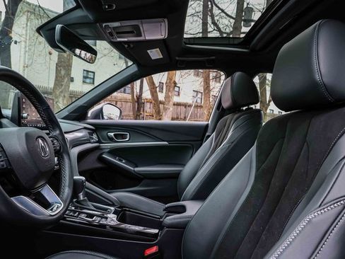 Used 2023 Acura Integra A-Spec image 9