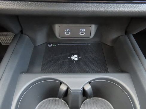 New 2026 Honda HR-V Sport image 22