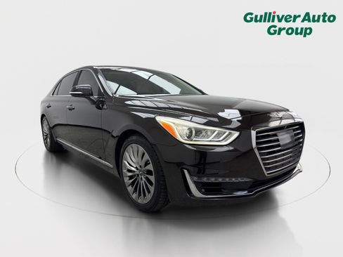Used 2019 Genesis G90 3.3T Premium RWD image 13