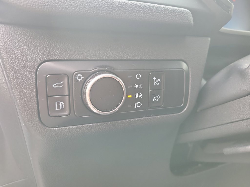 Used 2023 Ford Escape ST-Line w/ Equipment Group 301A FWD image 33