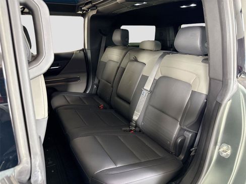 Used 2024 GMC Hummer EV 3X AWD/4WD image 23