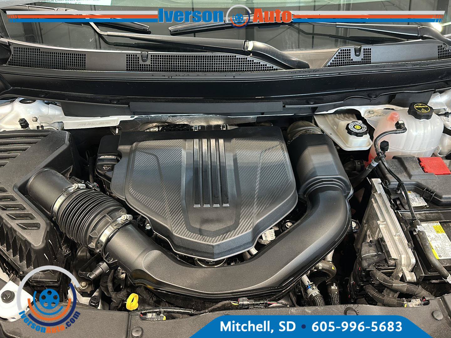 Used 2026 Chevrolet Traverse LT AWD/4WD image 10