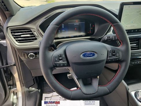 Used 2024 Ford Escape ST-Line AWD/4WD image 21