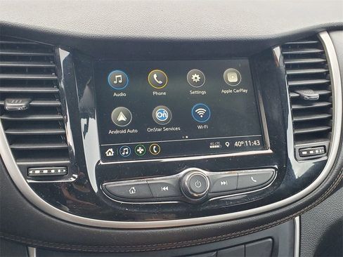 Used 2019 Chevrolet Trax LS image 18