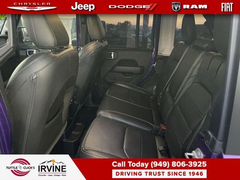 Used 2023 Jeep Wrangler Sahara image 18