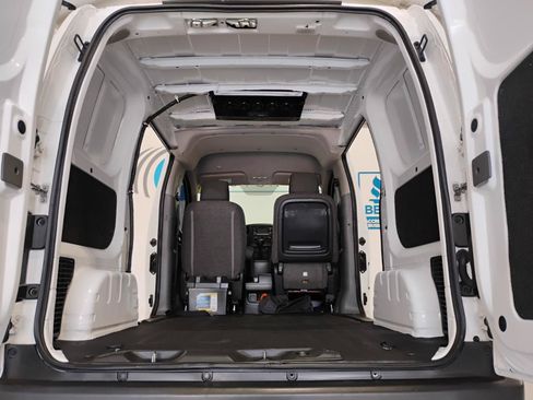 Used 2019 Nissan NV200 S FWD image 12