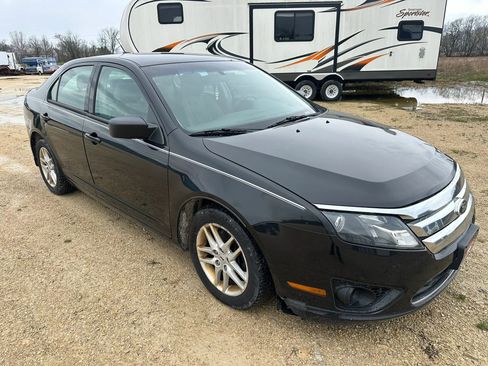 Used 2012 Ford Fusion S image 4