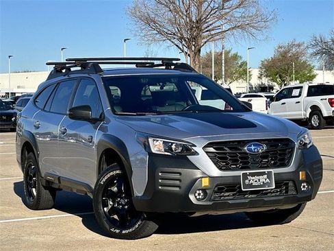 Used 2022 Subaru Outback Wilderness image 2
