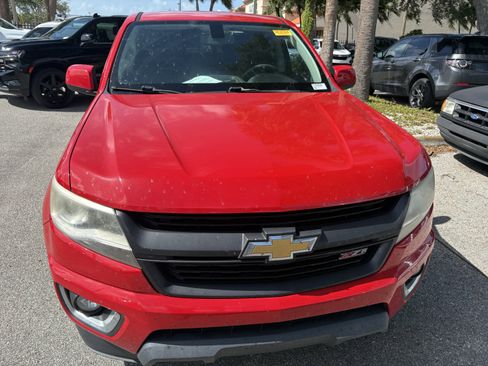 Used 2018 Chevrolet Colorado Z71 RWD image 2