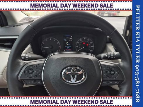Used 2023 Toyota Corolla Cross LE FWD image 27