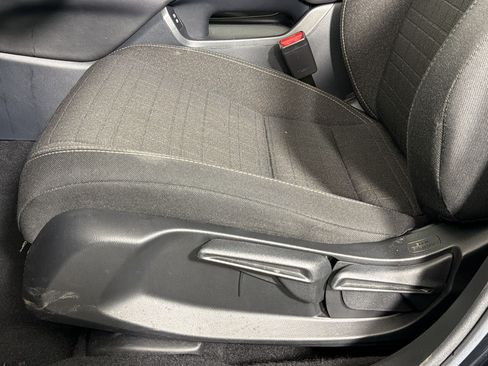Used 2024 Honda HR-V LX image 10