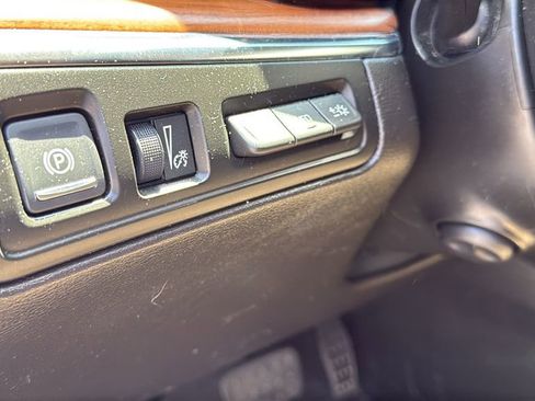 Used 2019 Cadillac XT5 Platinum AWD/4WD image 30