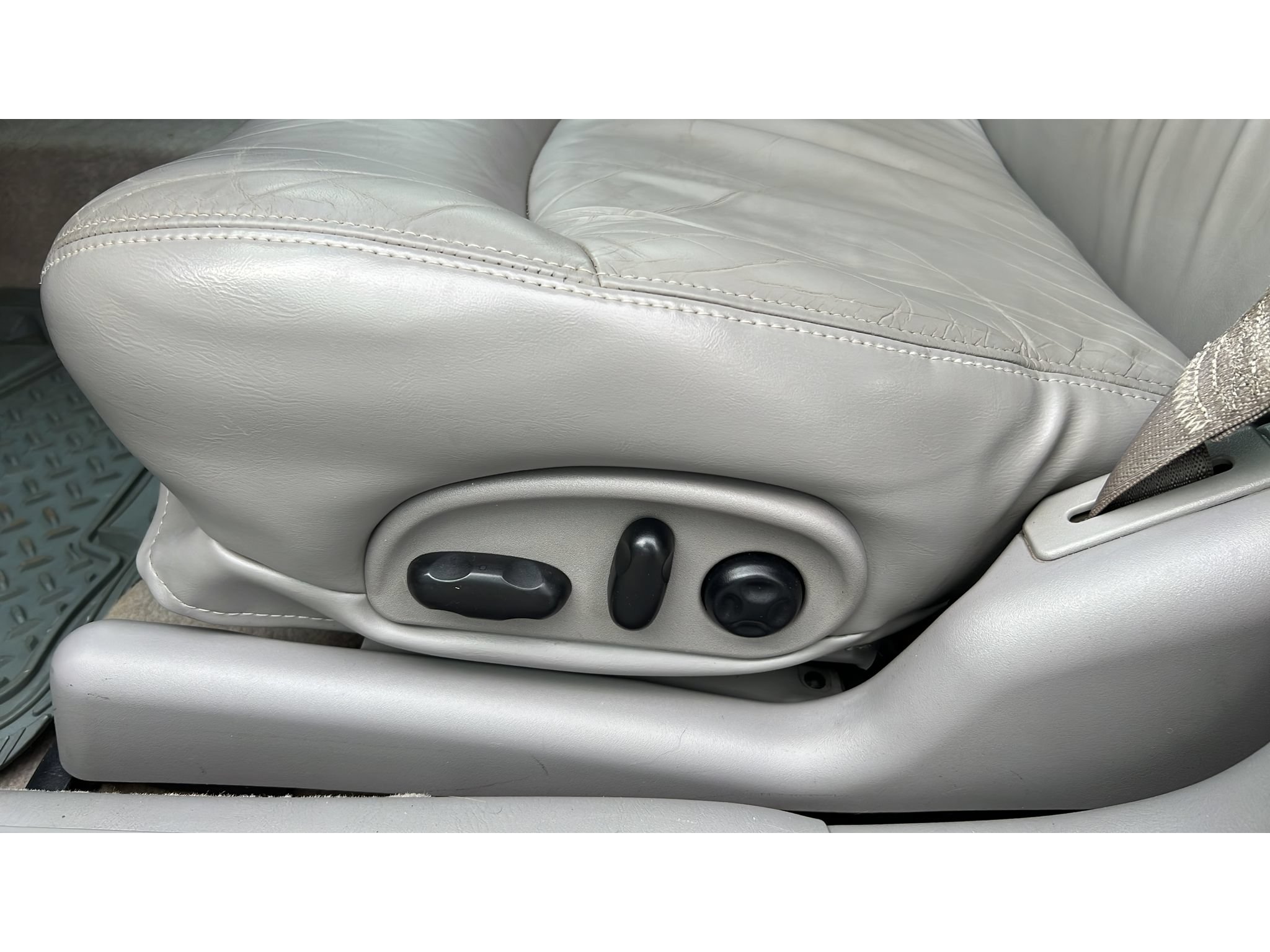 Used 2005 Buick Le Sabre Limited FWD image 24