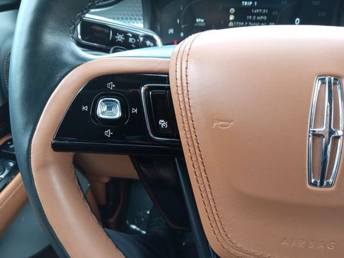 Used 2023 Lincoln Aviator Black Label AWD/4WD image 20