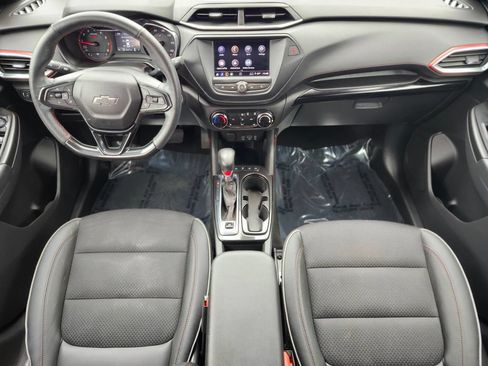 Used 2023 Chevrolet TrailBlazer RS AWD/4WD image 10