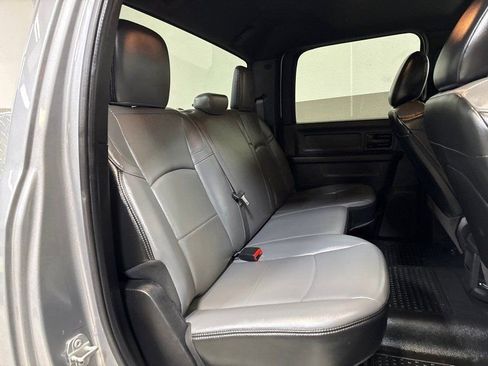 Used 2022 RAM 3500 Tradesman w/ Chrome Appearance Group AWD/4WD image 42