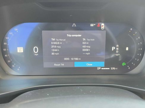 Used 2026 Volvo XC40 B5 Plus AWD/4WD image 26