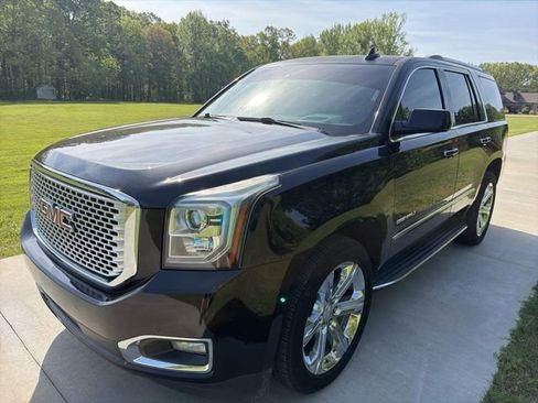 Used 2017 GMC Yukon Denali w/ Open Road Package image 3