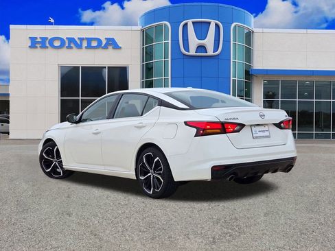 Used 2024 Nissan Altima 2.5 SR image 5