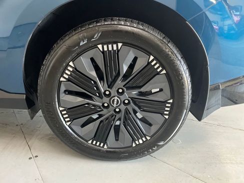 Used 2025 Nissan Murano Platinum w/ Cargo Package image 16