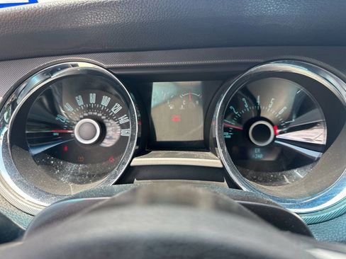 Used 2013 Ford Mustang Coupe RWD image 10