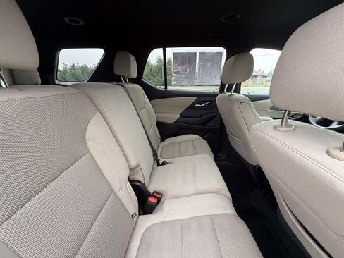 Used 2023 Chevrolet Traverse LS w/ Safety Package image 16