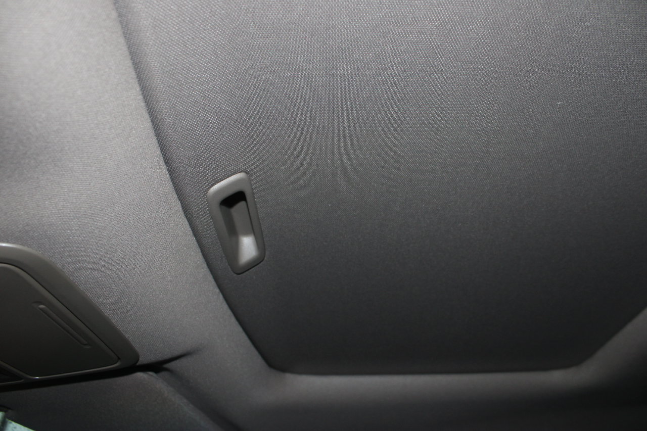 Used 2024 Honda Odyssey Elite image 18