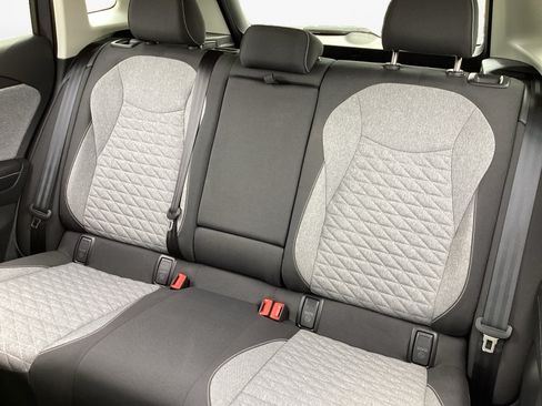 Used 2025 Volkswagen Tiguan S w/ 18" Wheel Package FWD image 12