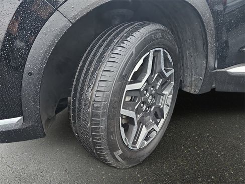 Used 2023 Hyundai Santa Fe Limited image 37