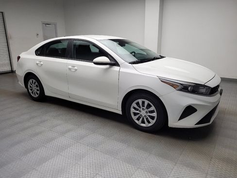 Used 2023 Kia Forte LX FWD image 11